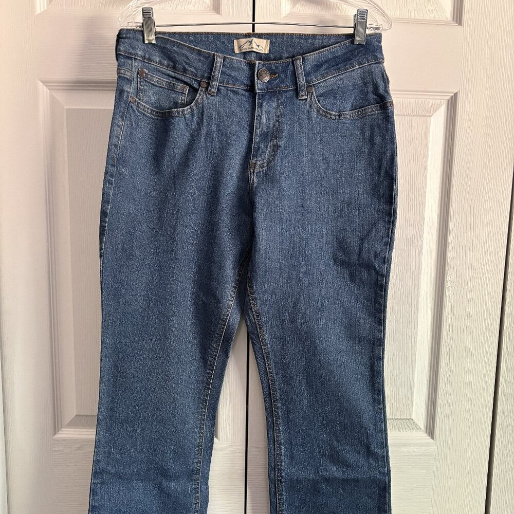NWT Women's Blue Mountain Size 10 Bootcut Jeans